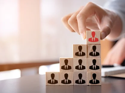LLC vs. Corporation: How to Choose the Right Structure for Your Business